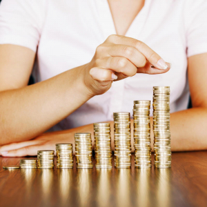 Всем без исключения: россиянам поднимут зарплаты с 2023 года