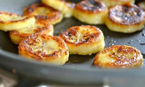 Банановые сырники: супер-вкусный завтрак!